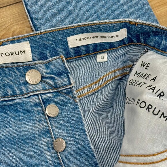 Aritzia Denim Forum The Yoko High Rise Slim 26 x 28L - Picture 4 of 6